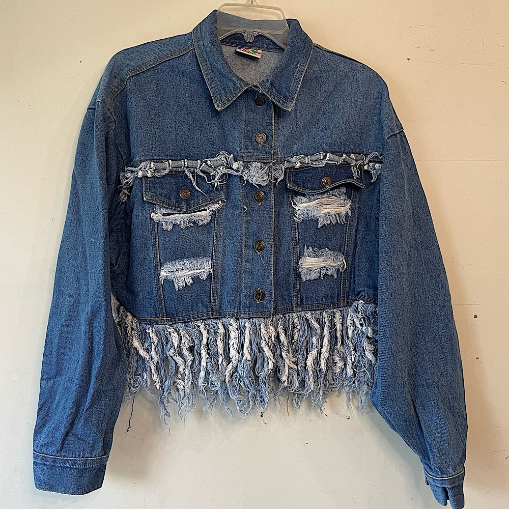 Shredded cropped denim jacket Size L